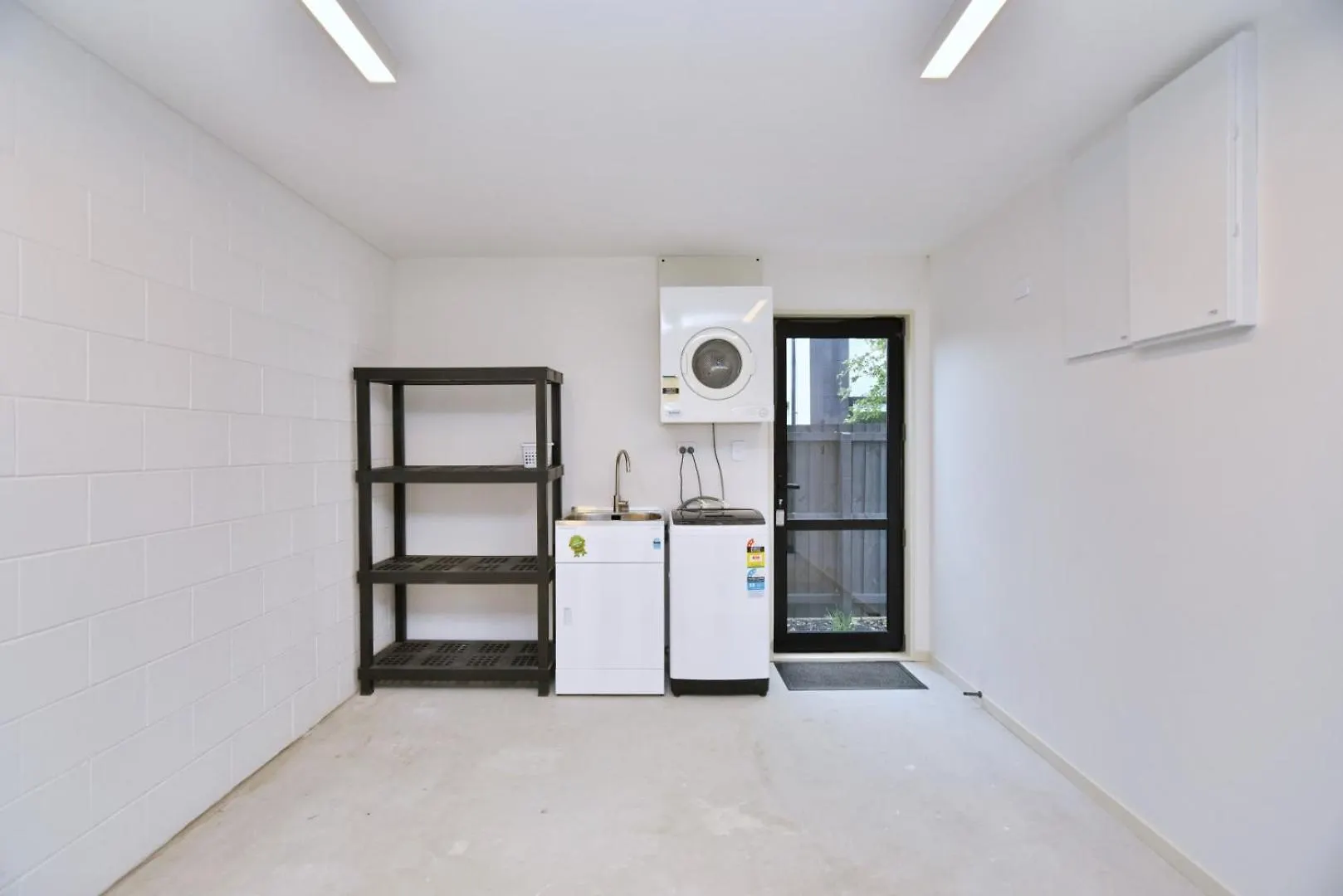 Broadbent Townhouse - Christchurch Holiday Homes