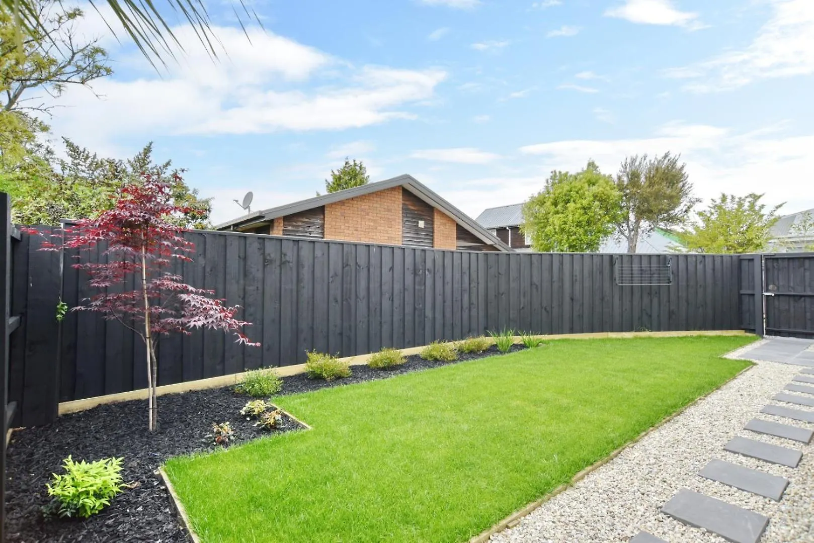Broadbent Townhouse - Christchurch Holiday Homes